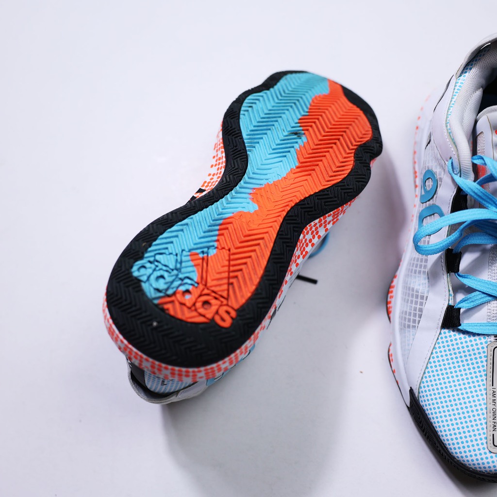 adidas Dame 6 X Pusha T I Am My Own Fan 2手愛迪達里拉德US9 adidas Dame 6 X Pusha T I Am My Own Fan 2手愛迪達里拉德US9