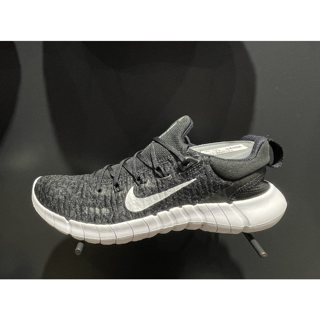 Womens nike free rn on sale flyknit