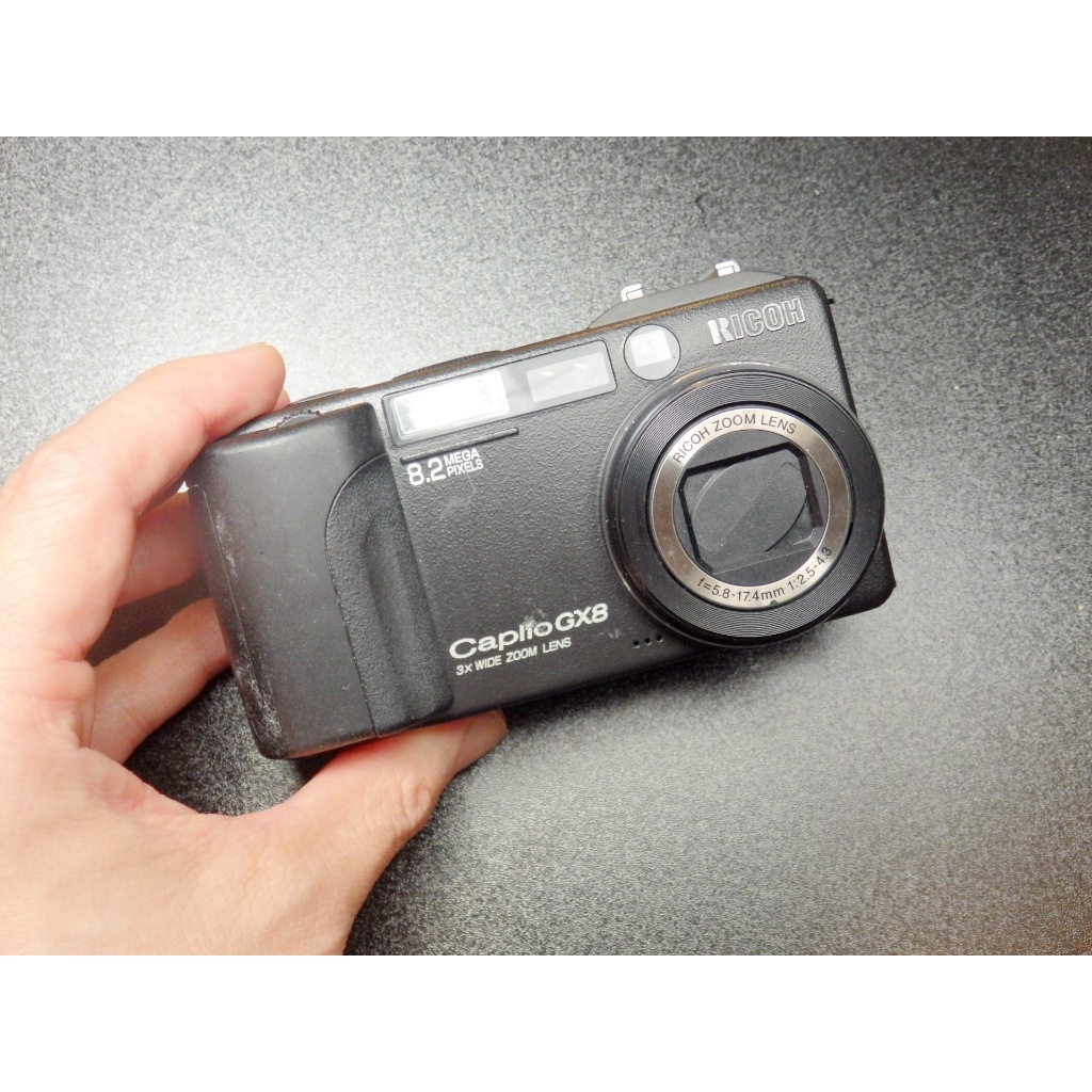 <>RICOH CAPLIO GX8 ( 進階型機身/CCD / 28MM廣角 /AA電池/全模式)