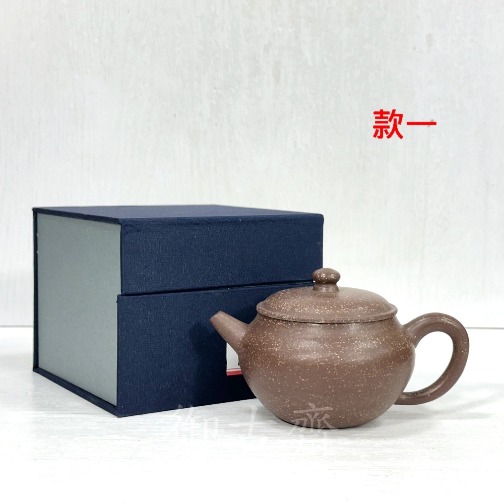 定番のお歳暮＆冬ギフト 紫砂壺*牛蓋壺】茶壺 聚寳齋*紫砂精彫 茶道具 時代物 中国古美術 施釉陶