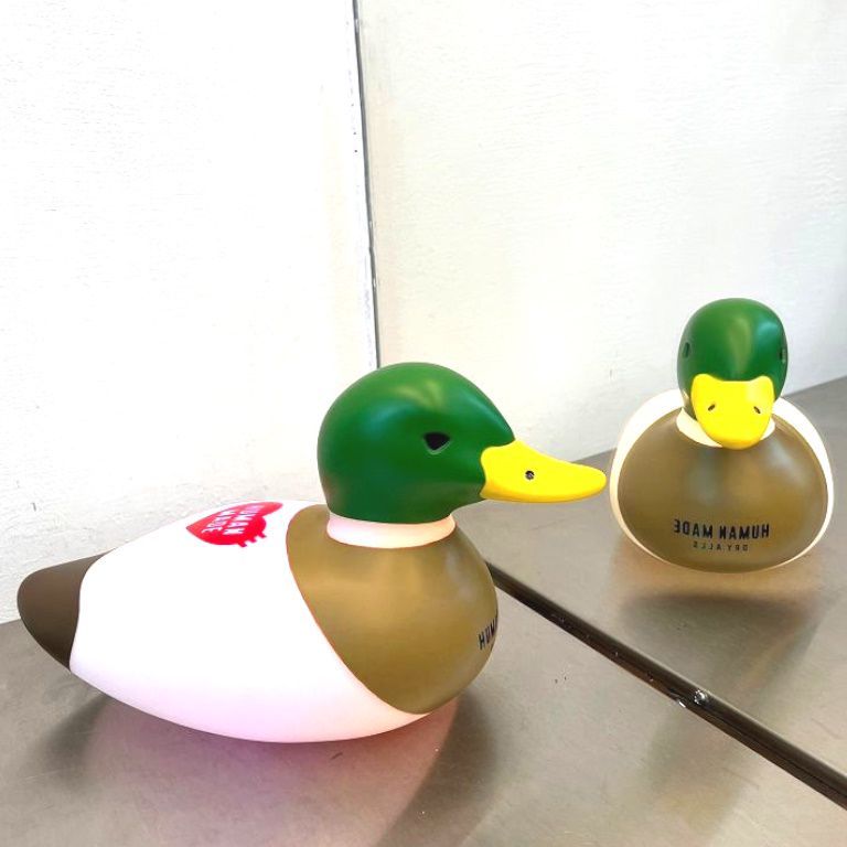 BLACK全新HUMAN MADE雁鴨觸碰式七色燈光夜燈RUBBER DUCK LAMP