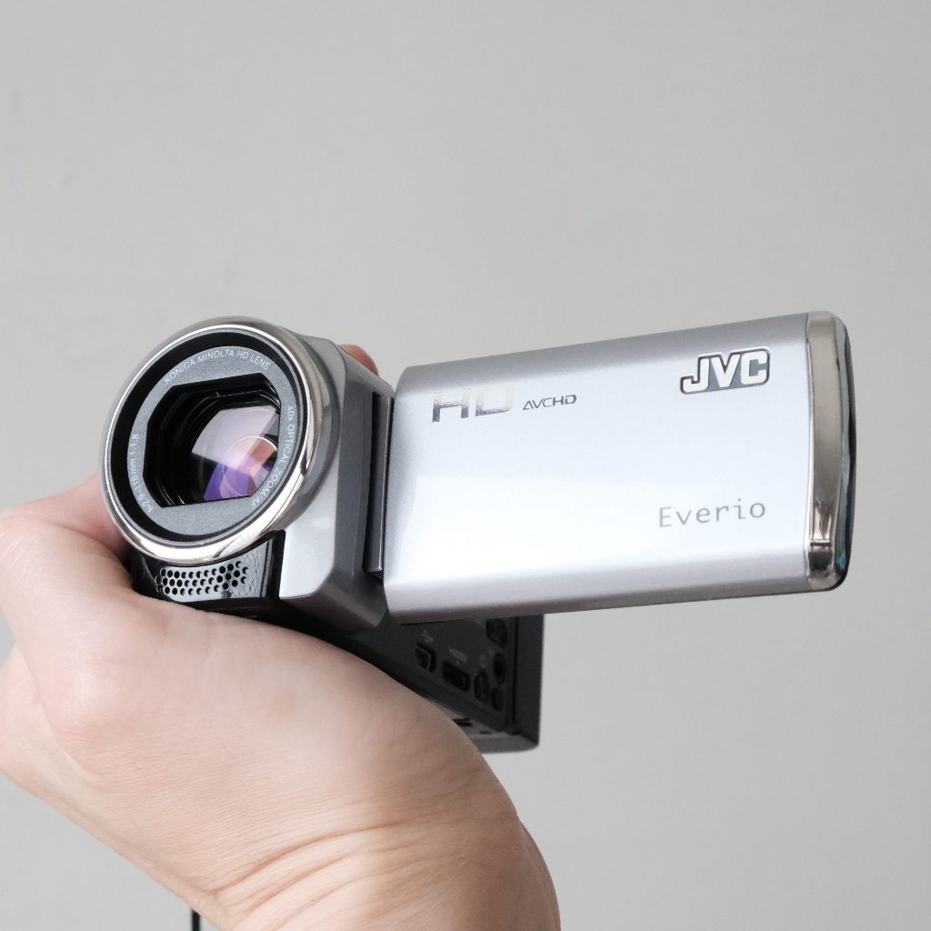 勝利犬JVC GZ-HM280 40倍變焦攝影機cmos 數位相機(可翻轉螢幕fullHD