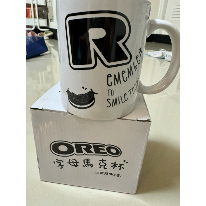 『全新』OREO字母馬克杯-「R」陶瓷杯 馬克杯 咖啡杯 茶杯 | 蝦皮購物