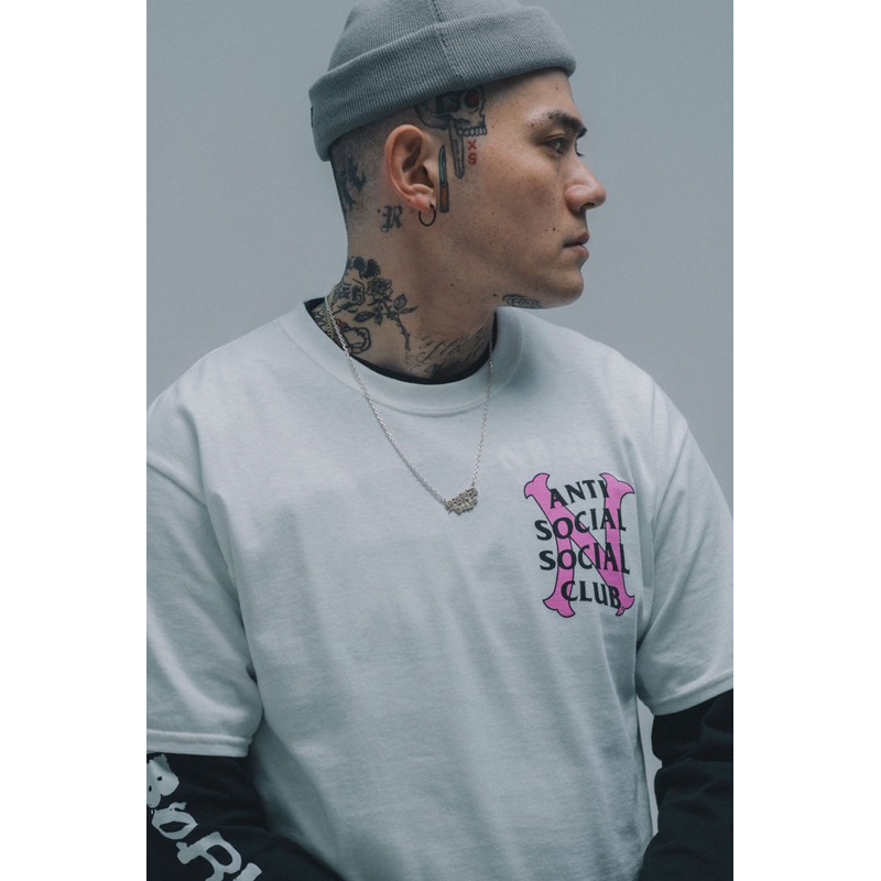 聯名NEIGHBORHOOD NH X ASSC . TEE SS-3 N 短袖黑白現貨在店| 蝦皮購物