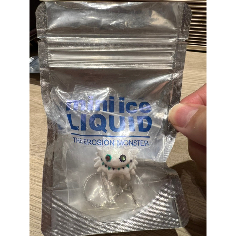 大久保instinctoy mini ice liquid 冰塊erosion molly 毛怪 大久保instinctoy mini ice liquid 冰塊erosion molly 毛怪