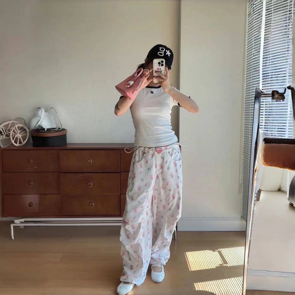 🇰🇷 open yy&hello kitty 凱蒂貓印花直筒褲jennie同款碎花工裝