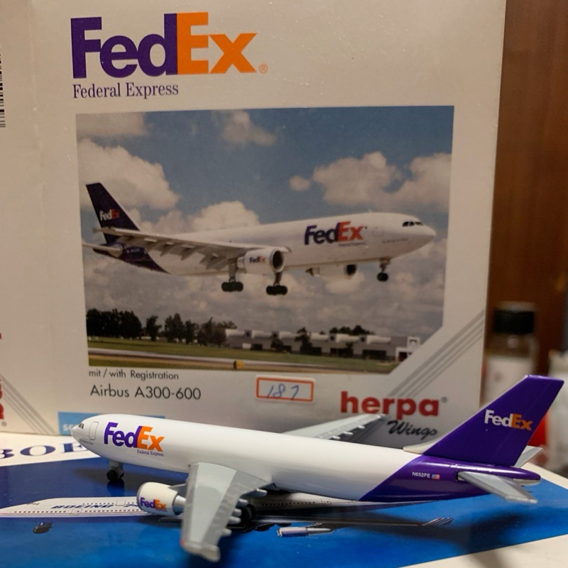 ワンピなど最旬ア！ A300-600 Airbus Fedex Wings Herpa 1/500