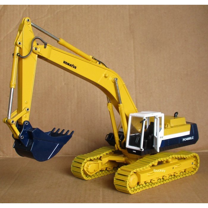 絕版品 KOMATSU PC400-5型 1/32 怪手挖土機模型---無外盒 | 蝦皮購物