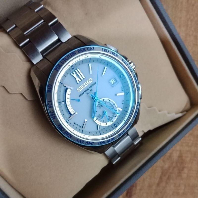 SEIKO BRIGHTZ SAGA-8B54高階太陽能電波錶（如新錶未使用雙新錶