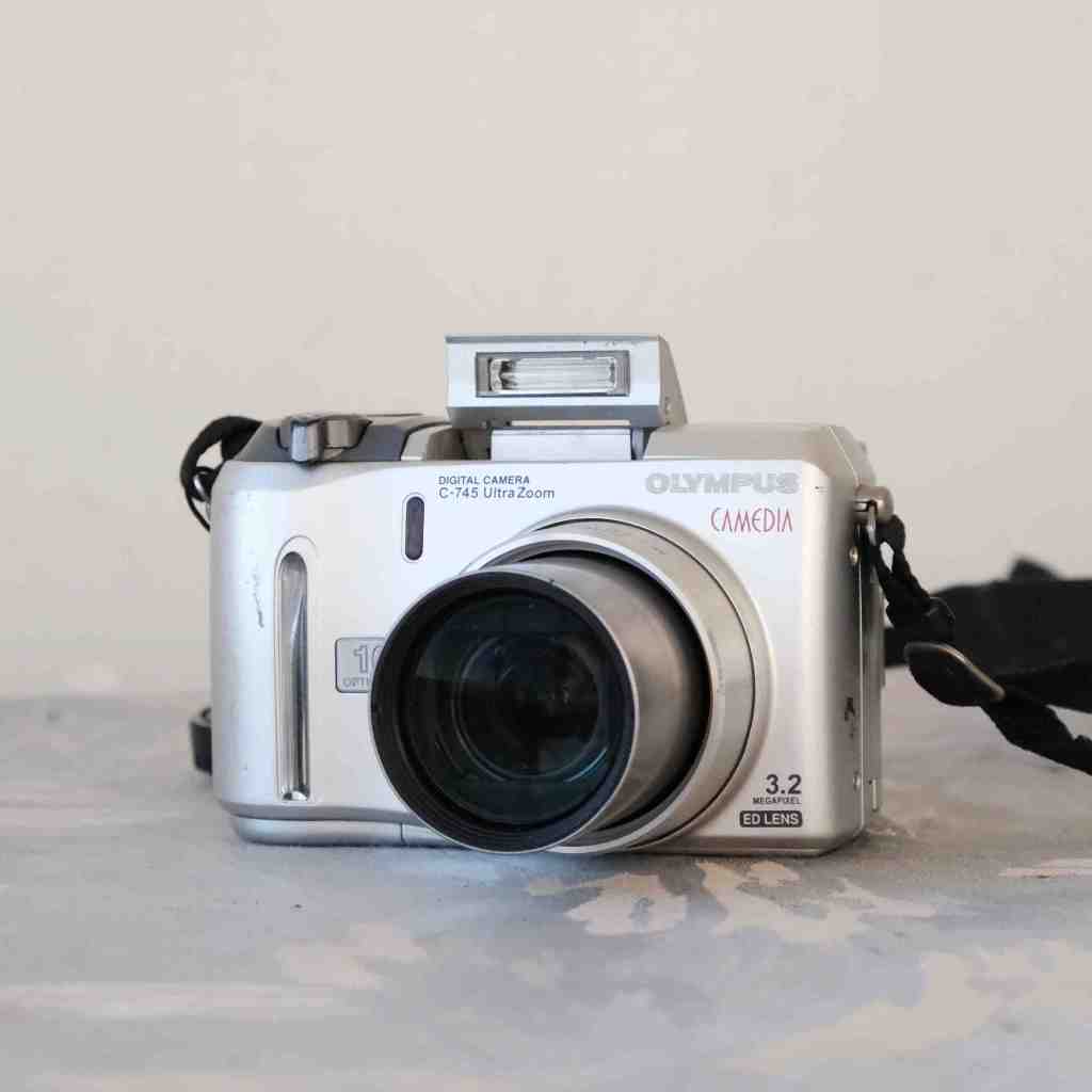 Olympus Camedia C-745 Ultra Zoom 早期CCD 數位相機| 蝦皮購物