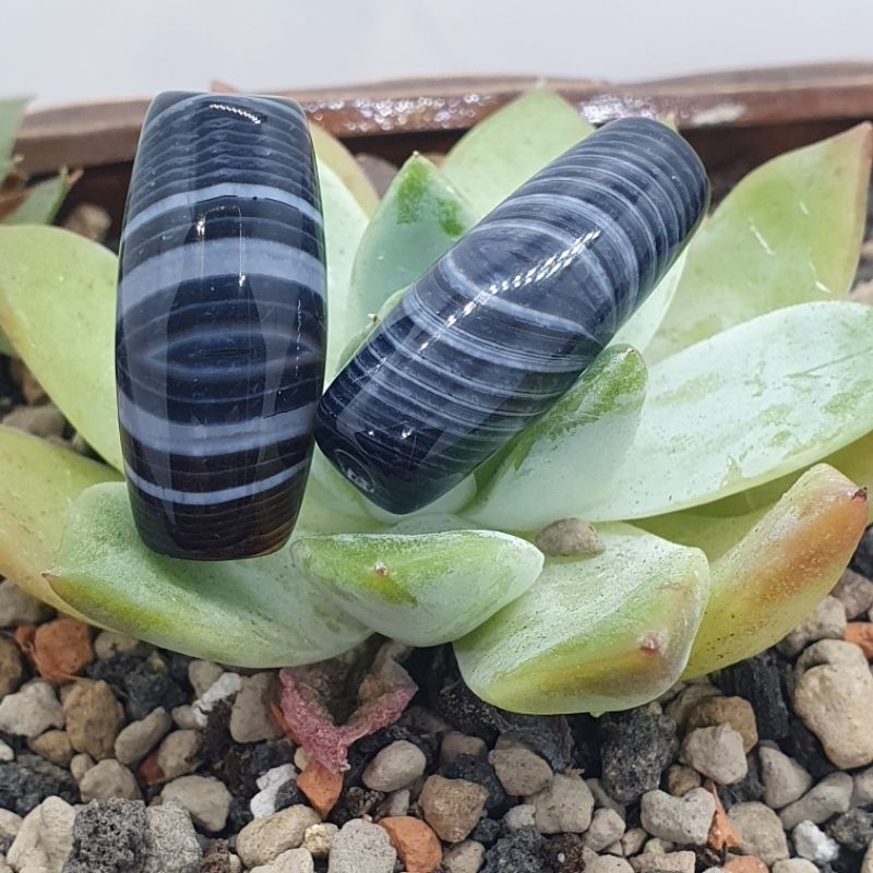 DZ1116B蠶絲瑪瑙鳳眼天珠，線珠，六眼天珠，七眼天珠| 蝦皮購物