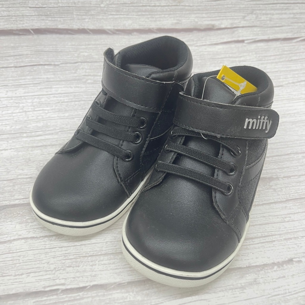 Boys shoes hot sale near me