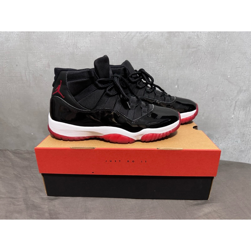 Bred hot sale aj 11