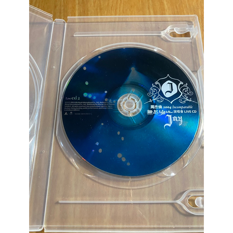 周杰倫2004 Incomparable 無與倫比演唱會LIVE CD 裸片（二手
