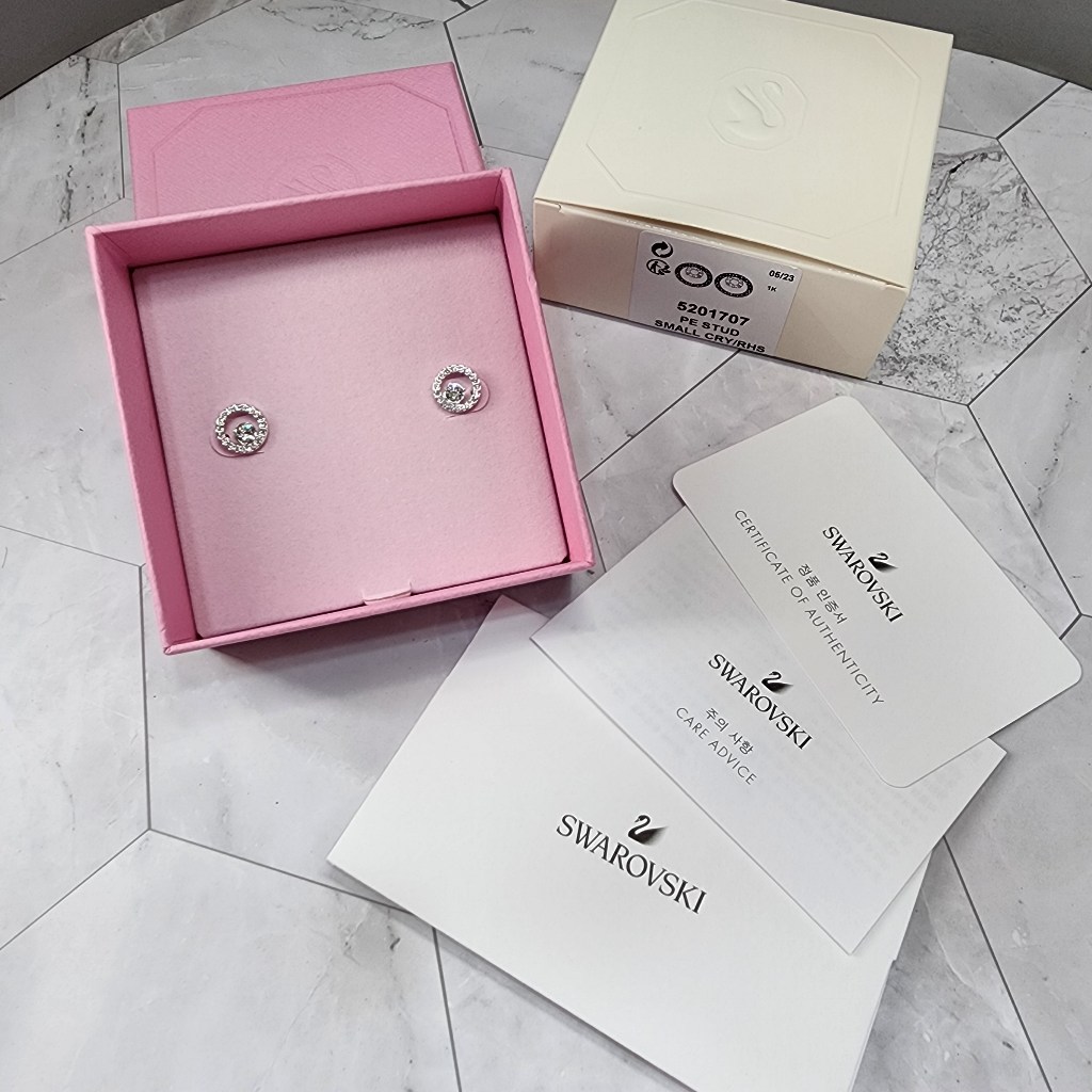 預購⚡SWAROVSKI Creativity 耳環 5201707 5199827 鍍白金色 經典銀 施華洛世奇 耳釘 | 蝦皮購物