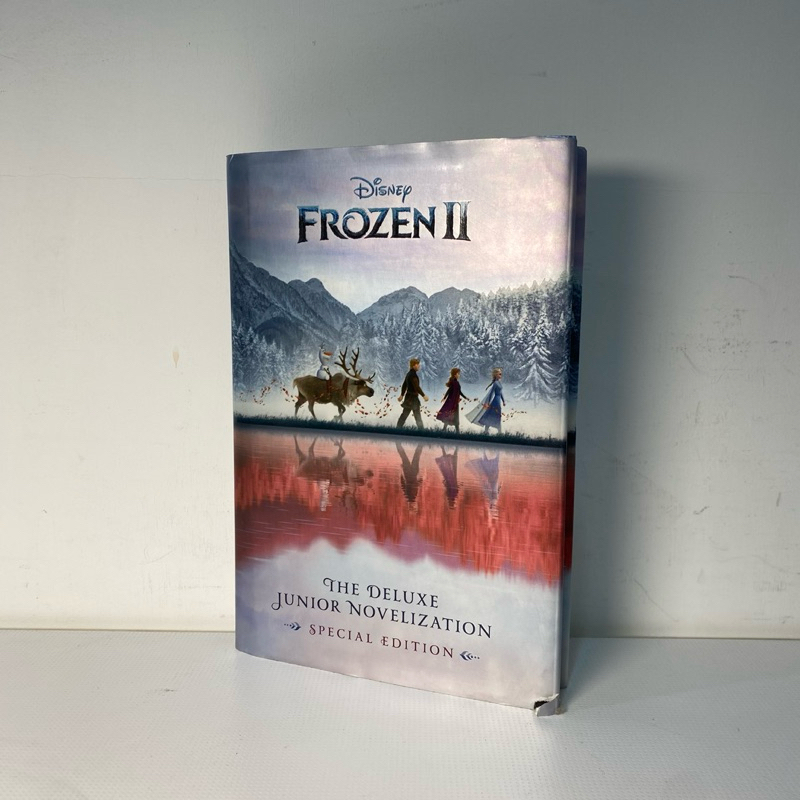 [二手]Frozen 2冰雪奇緣 英文書 精裝版 ‼️滿100元才出貨 | 蝦皮購物