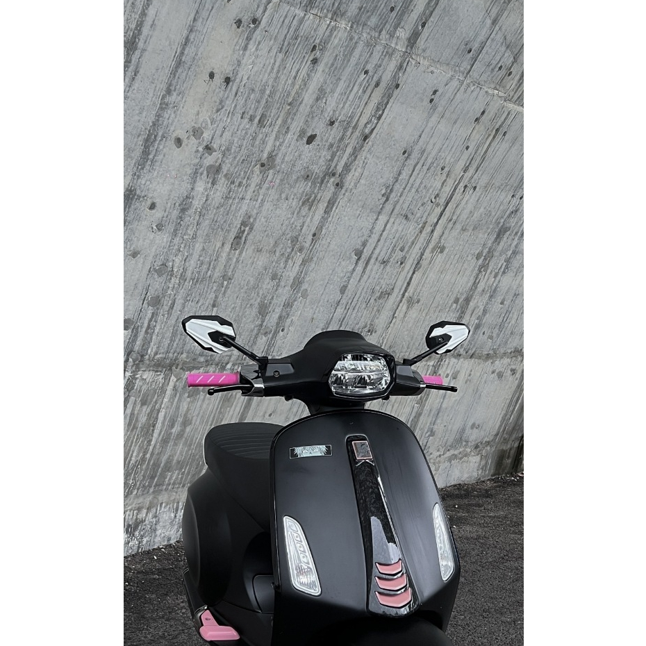 Amazon.com: EMGO OEM Replacement Mirror for 04-07 Kawasaki ZX10 and 05-06  ZX6RR/636 Left Side Black : Automotive
