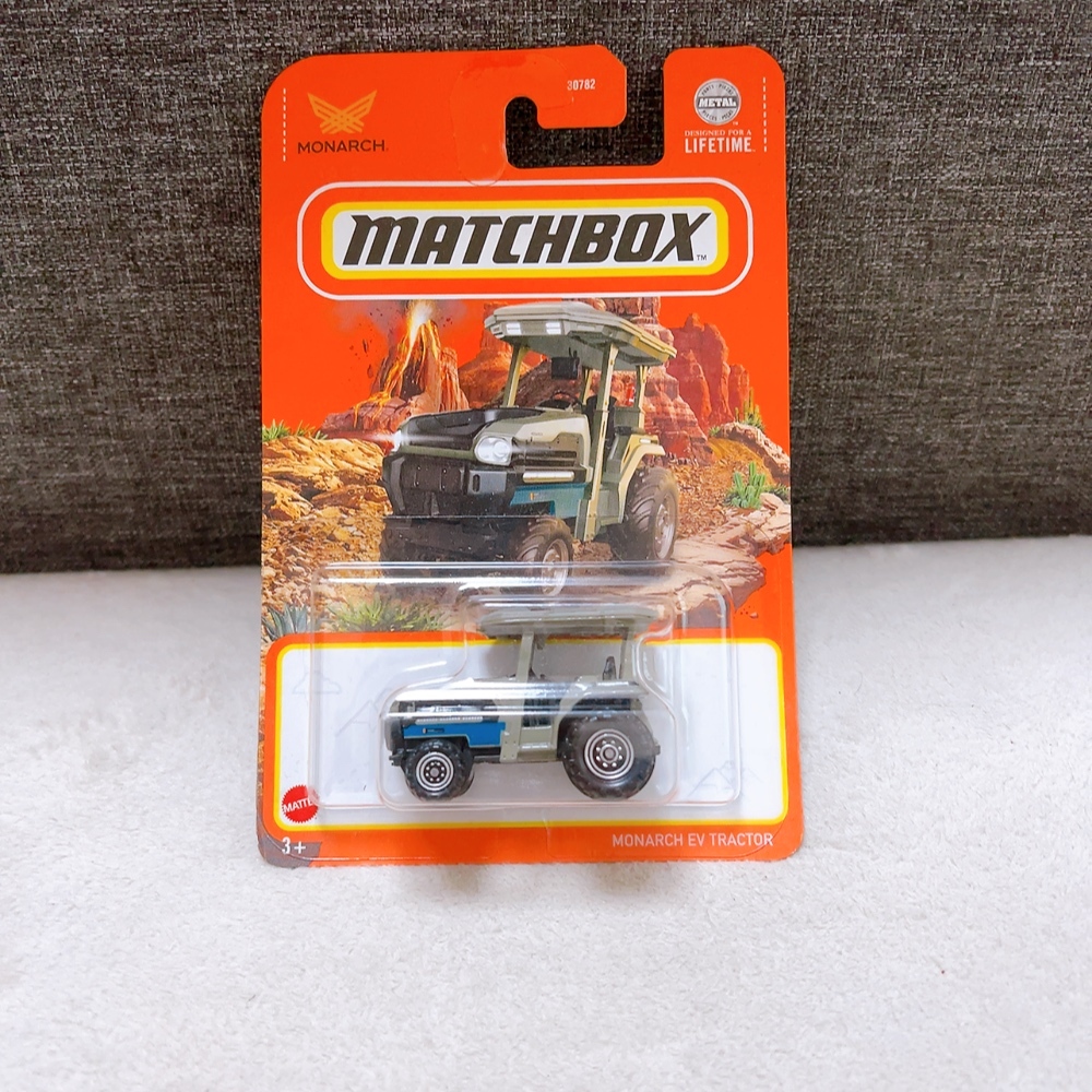 Matchbox 火柴盒 monarch ev tractor | 蝦皮購物