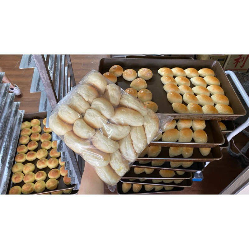 週五出貨/宜蘭鹹奶油小餐包（牛排館餐包）20入 | 蝦皮購物