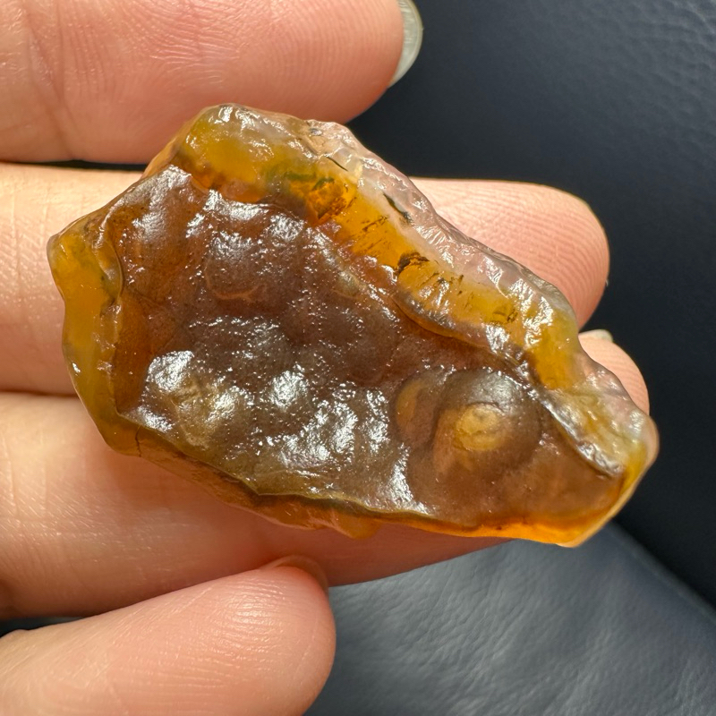 阿拉善。戈壁石。戈壁瑪瑙。糖心瑪瑙。筋脈石。風凌石。草花瑪瑙