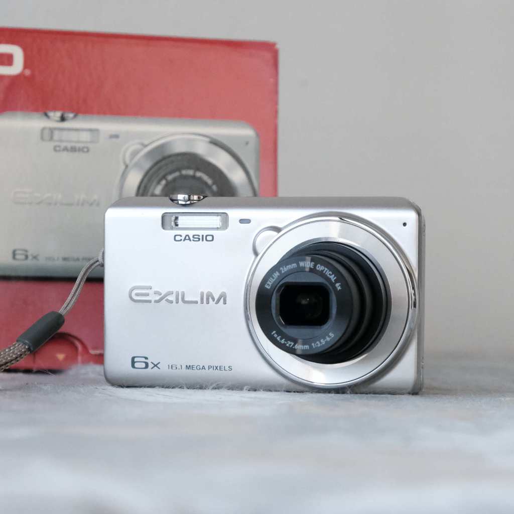 卡西歐 Casio Exilim Zoom EX-Z780 早期 CCD 數位相機