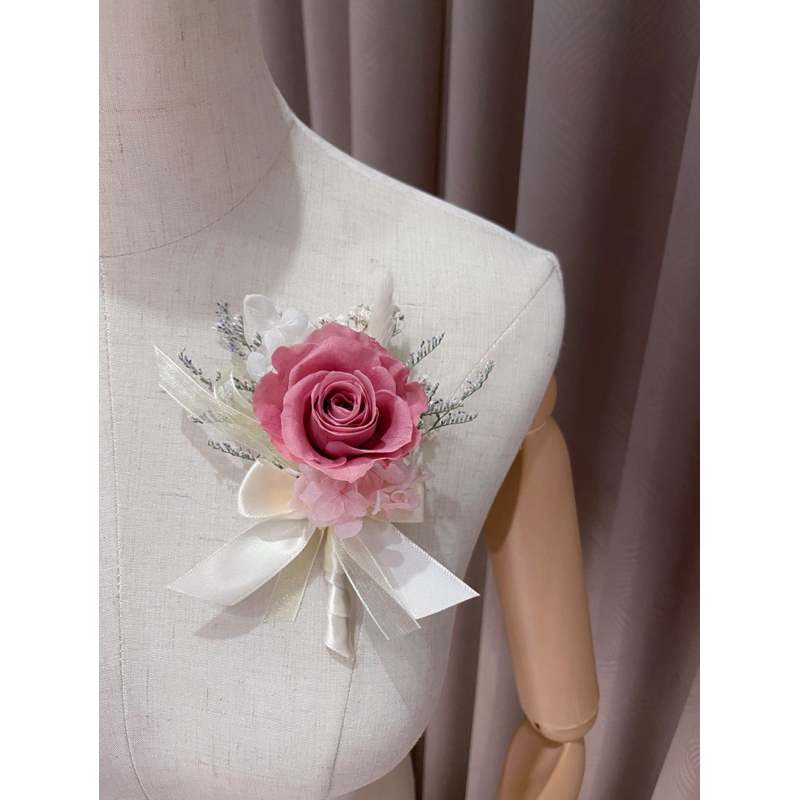 小詩花藝｜永生花胸花 可訂製其他顏色 結婚胸花 新郎胸花 胸花 伴郎胸花 | 蝦皮購物