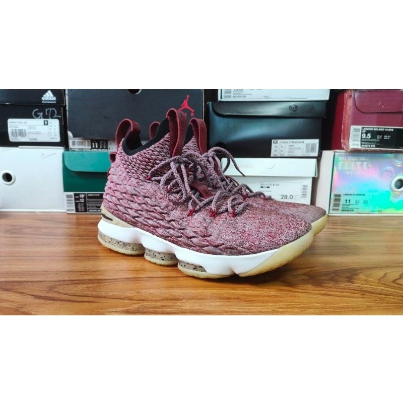 Nike Lebron 15 Wine US 10