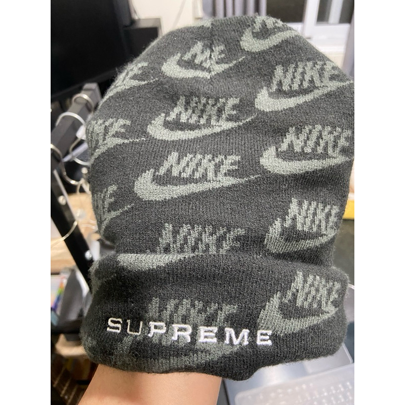 Supreme®/Nike® Jacquard Logos Beanie 物凄い