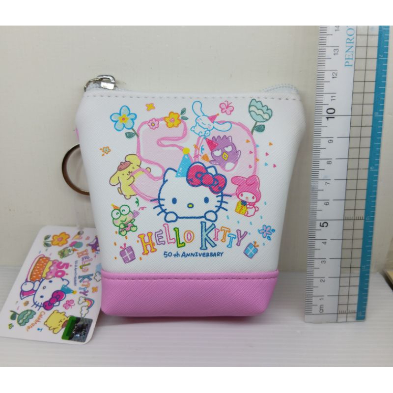 HELLO KITTY 直式零錢包 50周年 | 蝦皮購物