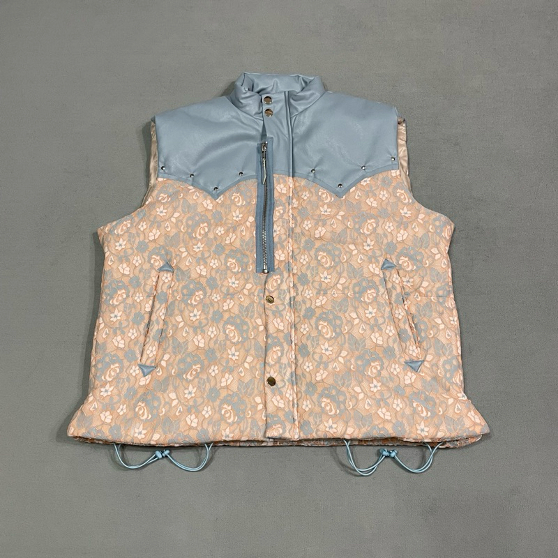 Plateau studio western lace padded vestジャケット/アウター