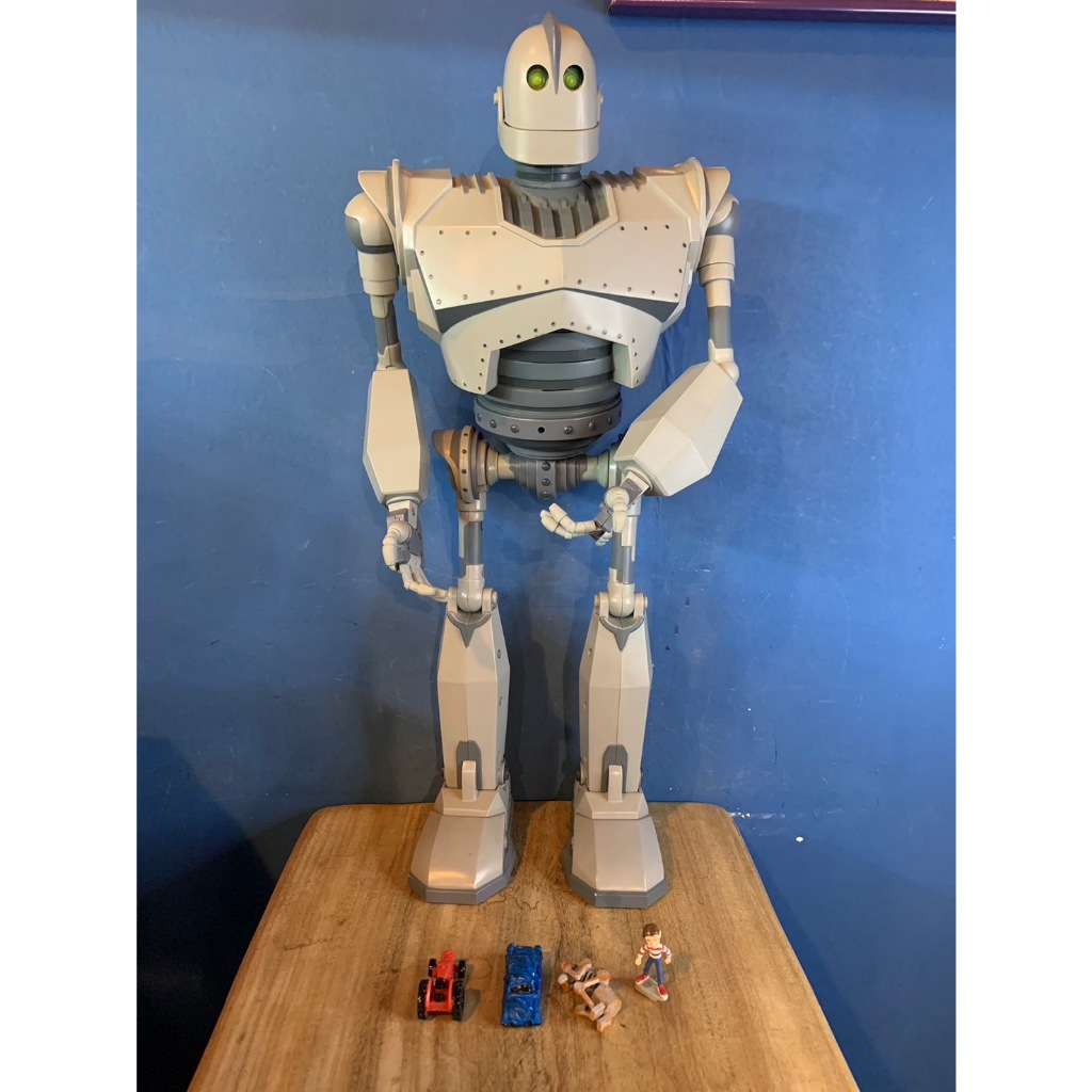 TIG 鐵巨人 THE IRON GIANT 聲光 可動 公仔 | 蝦皮購物