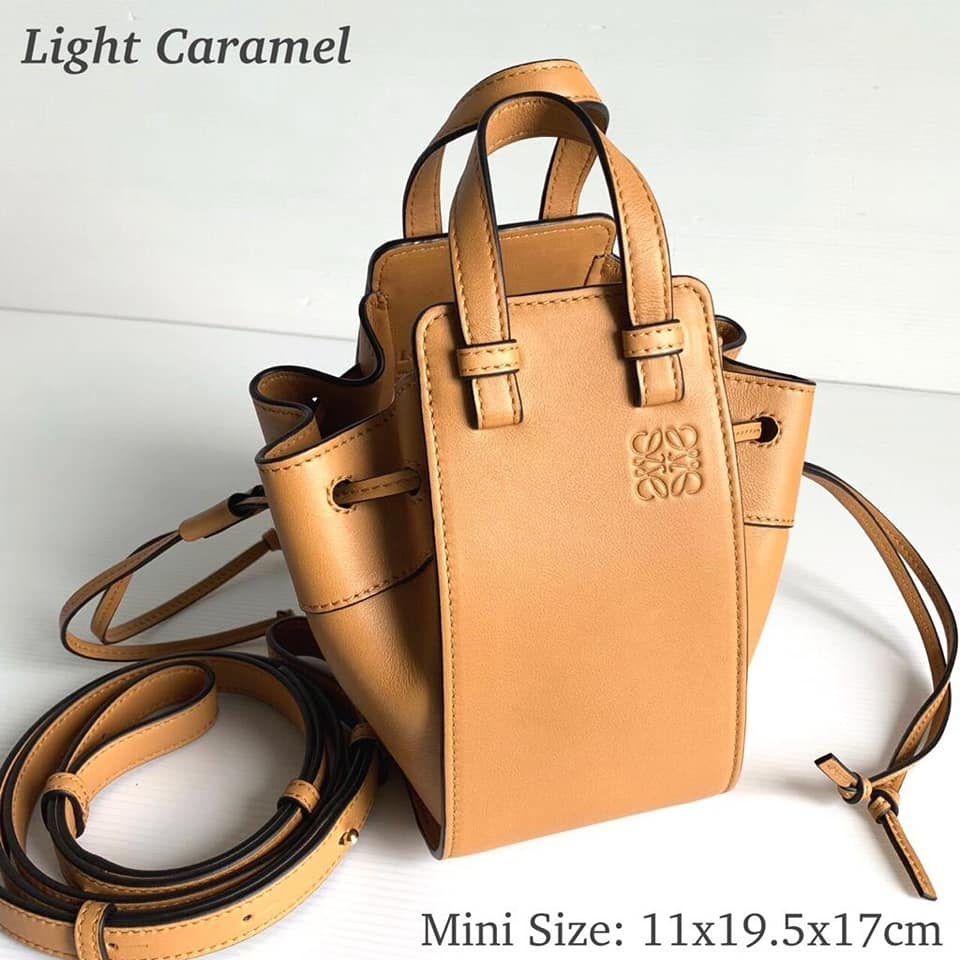 Loewe hammock mini light caramel hotsell