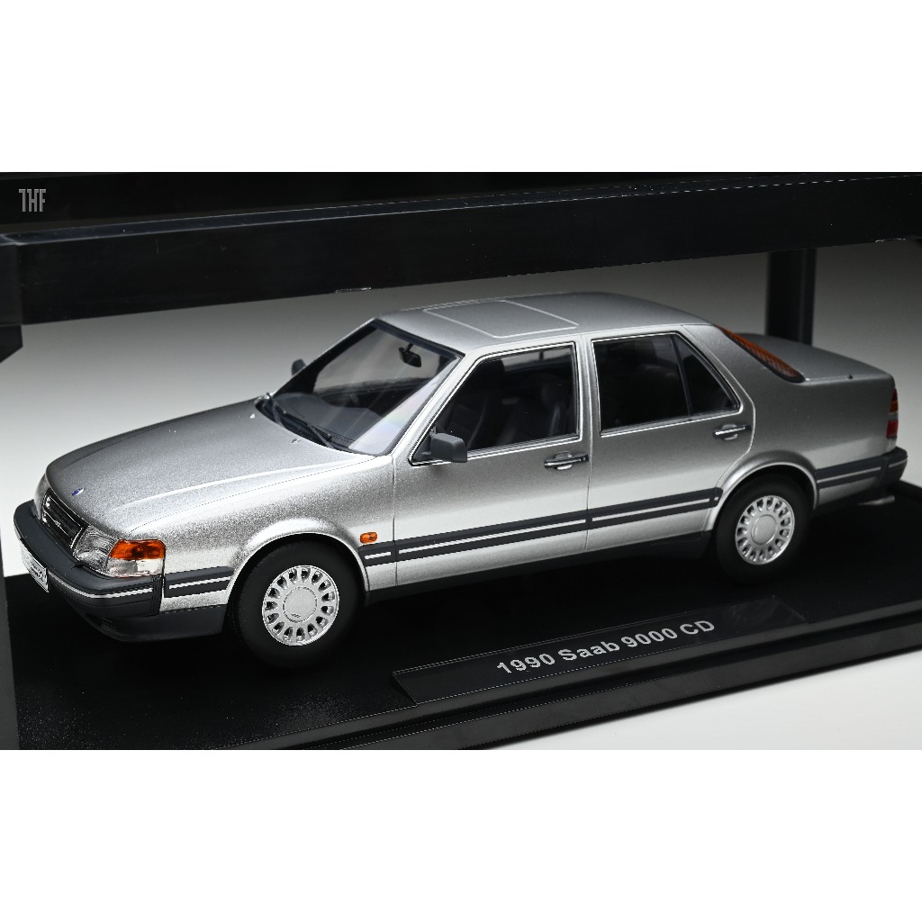 SAAB 9000 CD 1990 銀/黑內裝1/18 Triple9 | 蝦皮購物