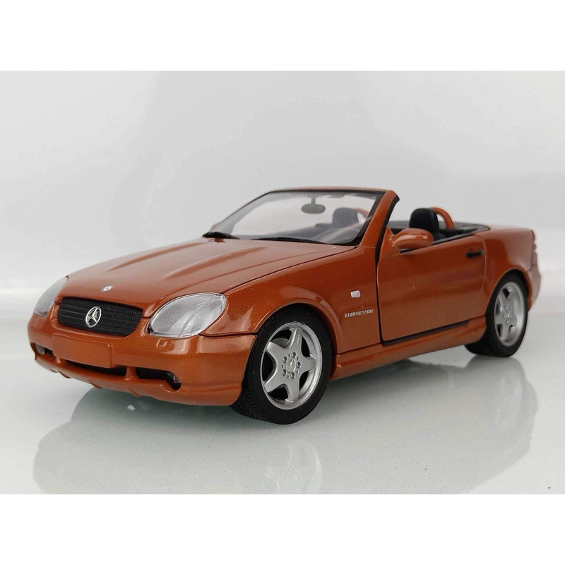 UT models 1:18 (1/18) Mercedes Benz SLK AMG R170 賓士 敞篷 模型車 | 蝦皮購物