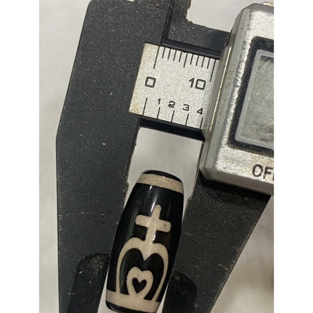 正宗西藏老礦料蓮花寶瓶天珠倒數幾顆稀有品蓮花寶瓶天珠財富的源泉具有