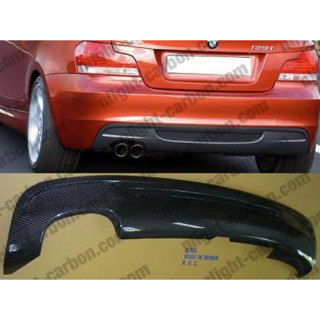 寶馬 BMW E82 OEM Bumper Rear Diffuser Carbon 碳纖維卡夢後下巴擾流 | 蝦皮購物