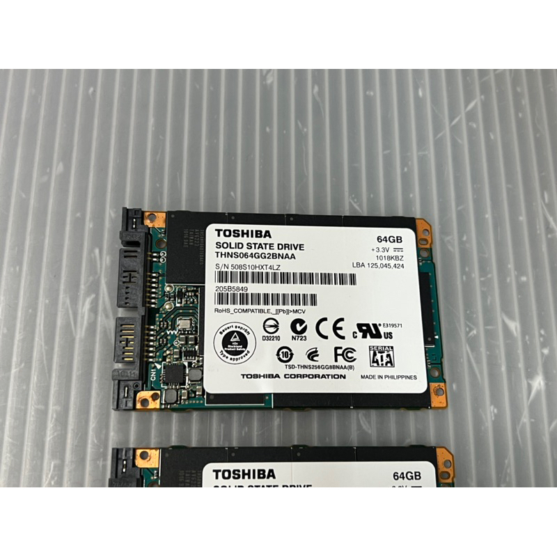 即決! micro SATA SSD 64GB たやすく 2枚組 (TOSHIBA/SAMSUNG) 