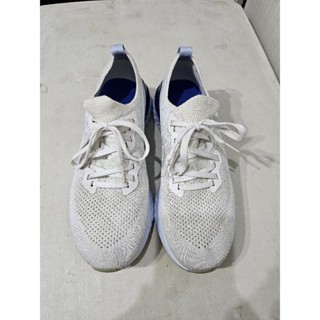 Triple white clearance nike epic react