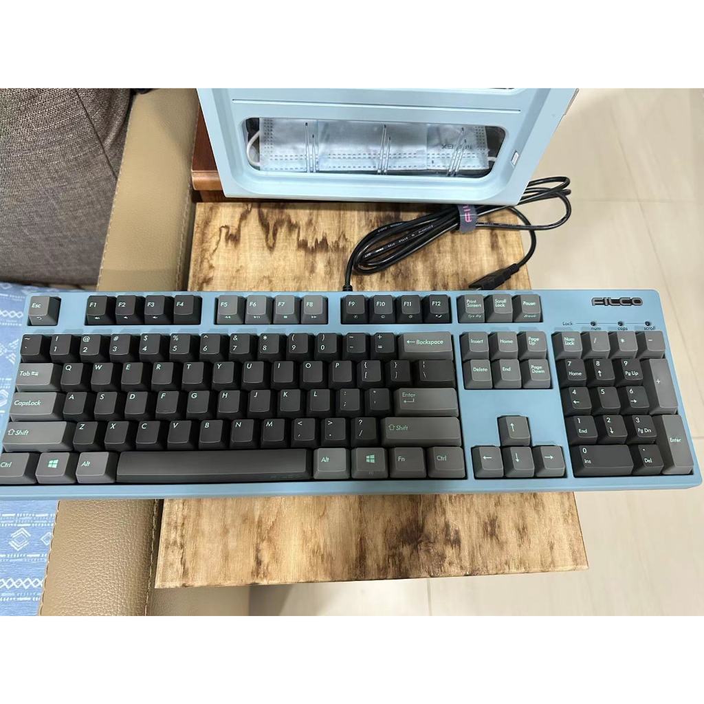 Filco Majestouch 2SC 機械式鍵盤104鍵 茶軸-青綠配色 9.9成新 | 蝦皮購物