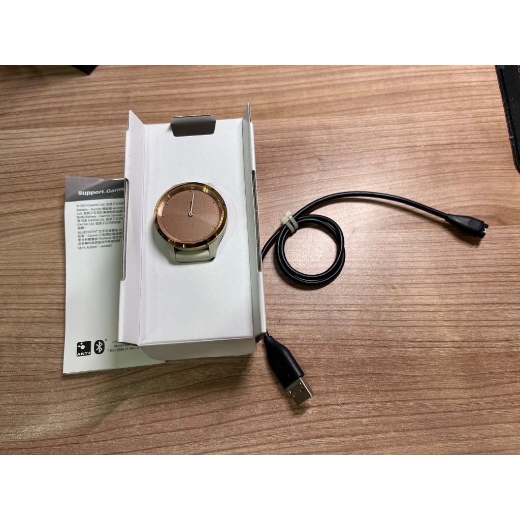 過保固】90%新~Garmin Vivomove 3S 摩卡金運動智慧手錶39mm | 蝦皮購物