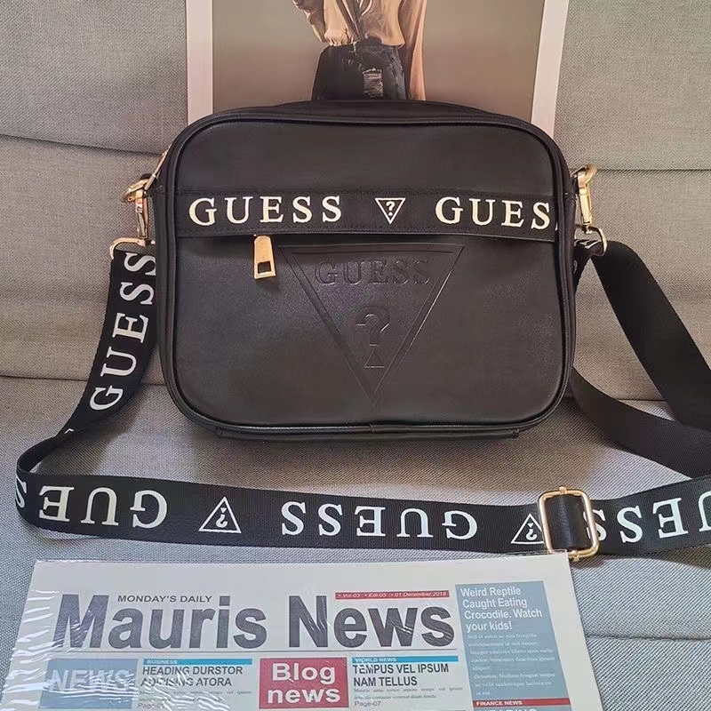 Guess gesabel 2025 gym crossbody