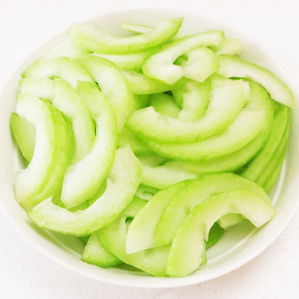 台灣產 大黃瓜(刺瓜) 切片 (300g±10%/包) 蔬菜/冷凍蔬菜/黃瓜/小黃瓜/櫛瓜/沙拉【上野物產】 | 蝦皮購物