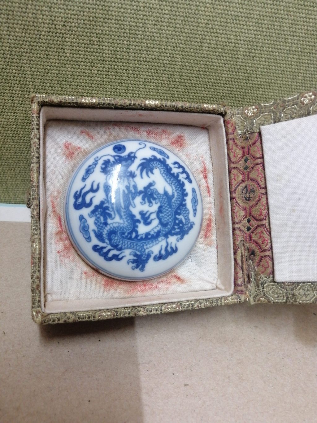 老件/硃砂印泥/乾隆年製青花印泥盒(盒裝) | 蝦皮購物