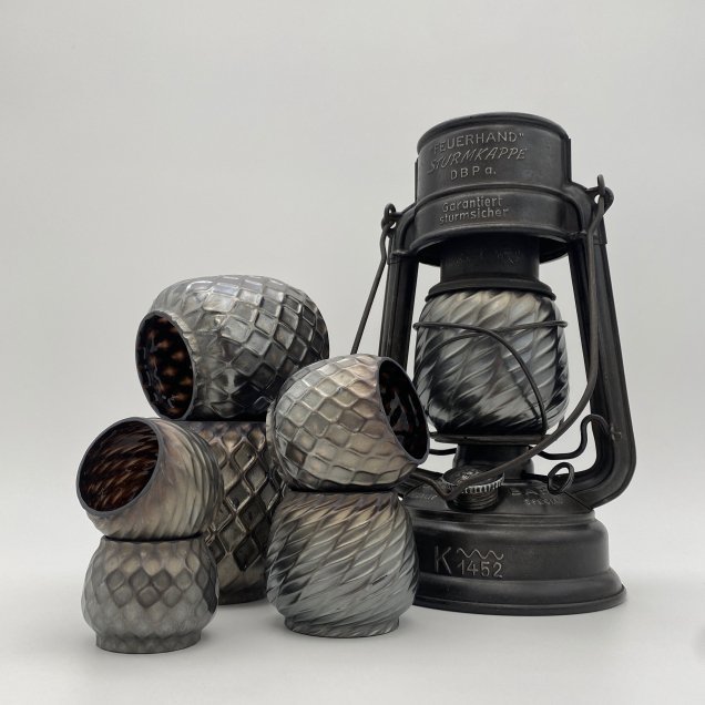 現貨】magma glass studio手工玻璃燈罩FEUERHAND 275/276用鐵 現貨】magma glass studio手工玻璃燈罩FEUERHAND 275/276用鐵