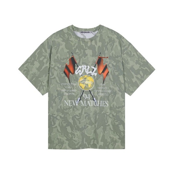★韓国の人気★【GRAILZ】★CAMO RACING FLAG T-SHIRTS★ 石頭選貨🪨】預購GRAILZ CAMO RACING FLAG T-SHIRTS [CAMO] 迷彩