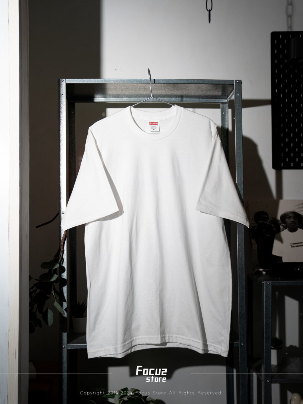 Focus Store】現貨秒發Supreme SS24 Week 19 Backwards Tee 短T