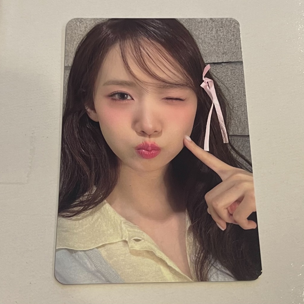 現貨]潤娥生日快閃店Yoona So Wonderful Day 周邊少女時代允兒拍