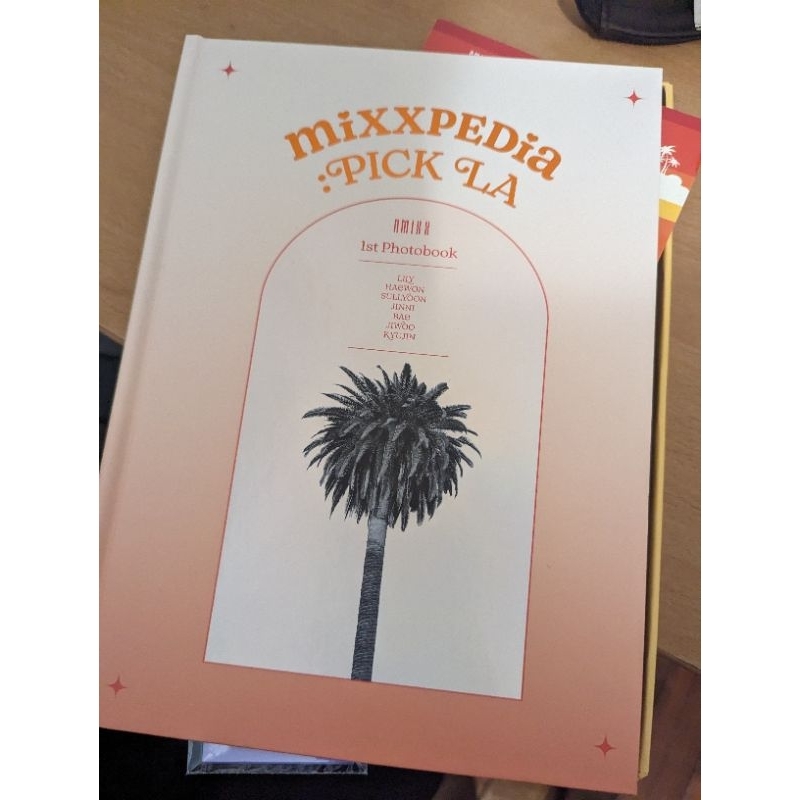 NMIXX miXXPEDia PICK LA 写真集 へウォン ポラロイド NMIXX miXXPEDia PICK LA 写真集 へウォン ポラロイド NMIXX 1st PHOTOBOOK