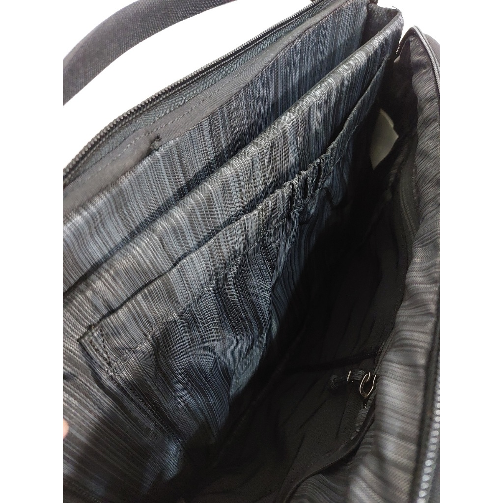 始祖鳥Arc'teryx Blade 6L 商旅通勤多功能電腦包筆電包公事包後