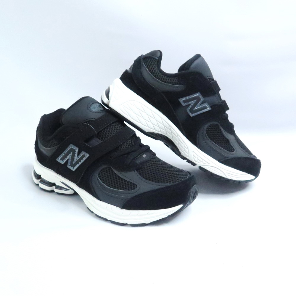 New Balance 2002 Hook & Loop 中童休閒鞋寬楦PV2002BK 黑| 蝦皮購物